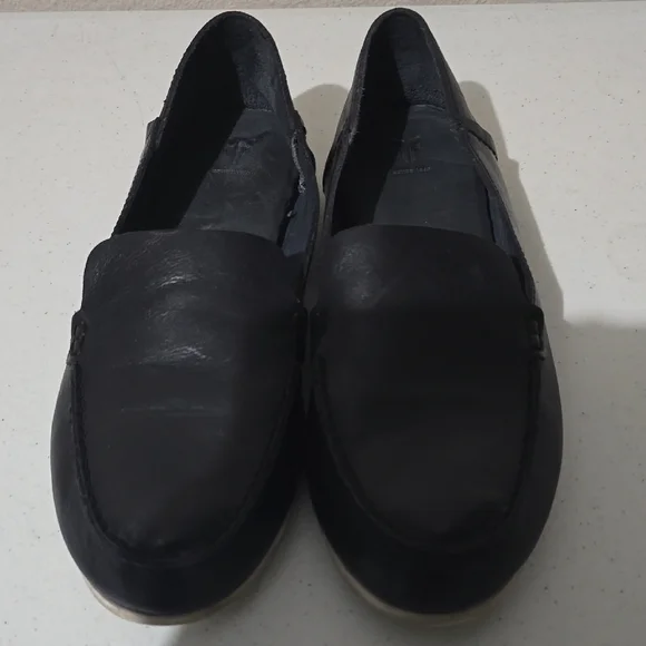 FRYE Black Leather Loafers - Picture 1 of 8